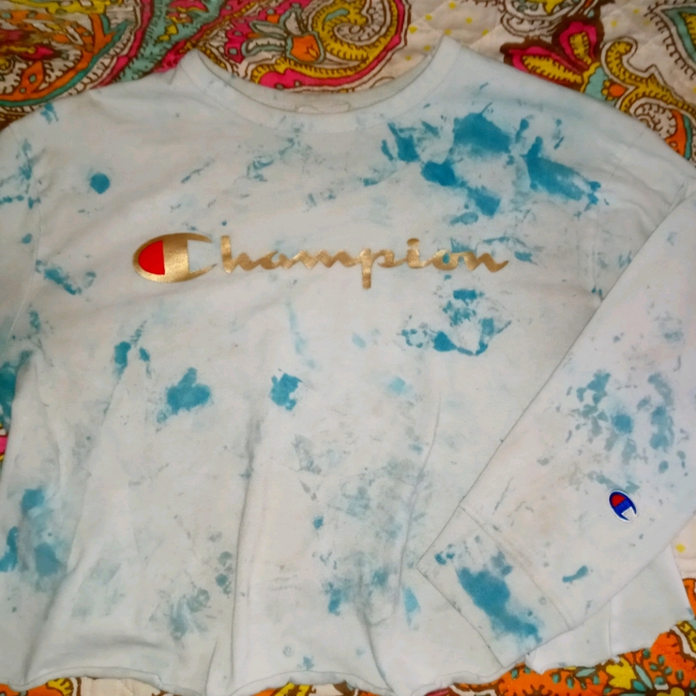 Blue tye dye champion long sleeve